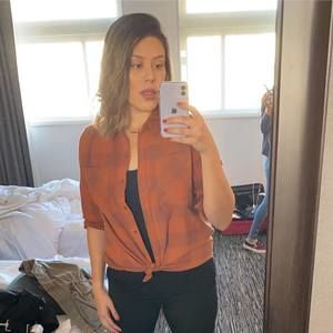 Meet your Posher, Alejandra